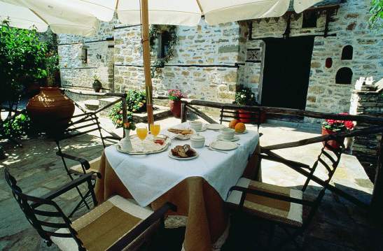 Glorious Peleys Castle Garden Breakfast