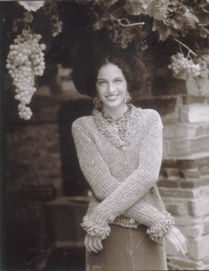 Glorious Peleys Fashion Photo Shooting Garden